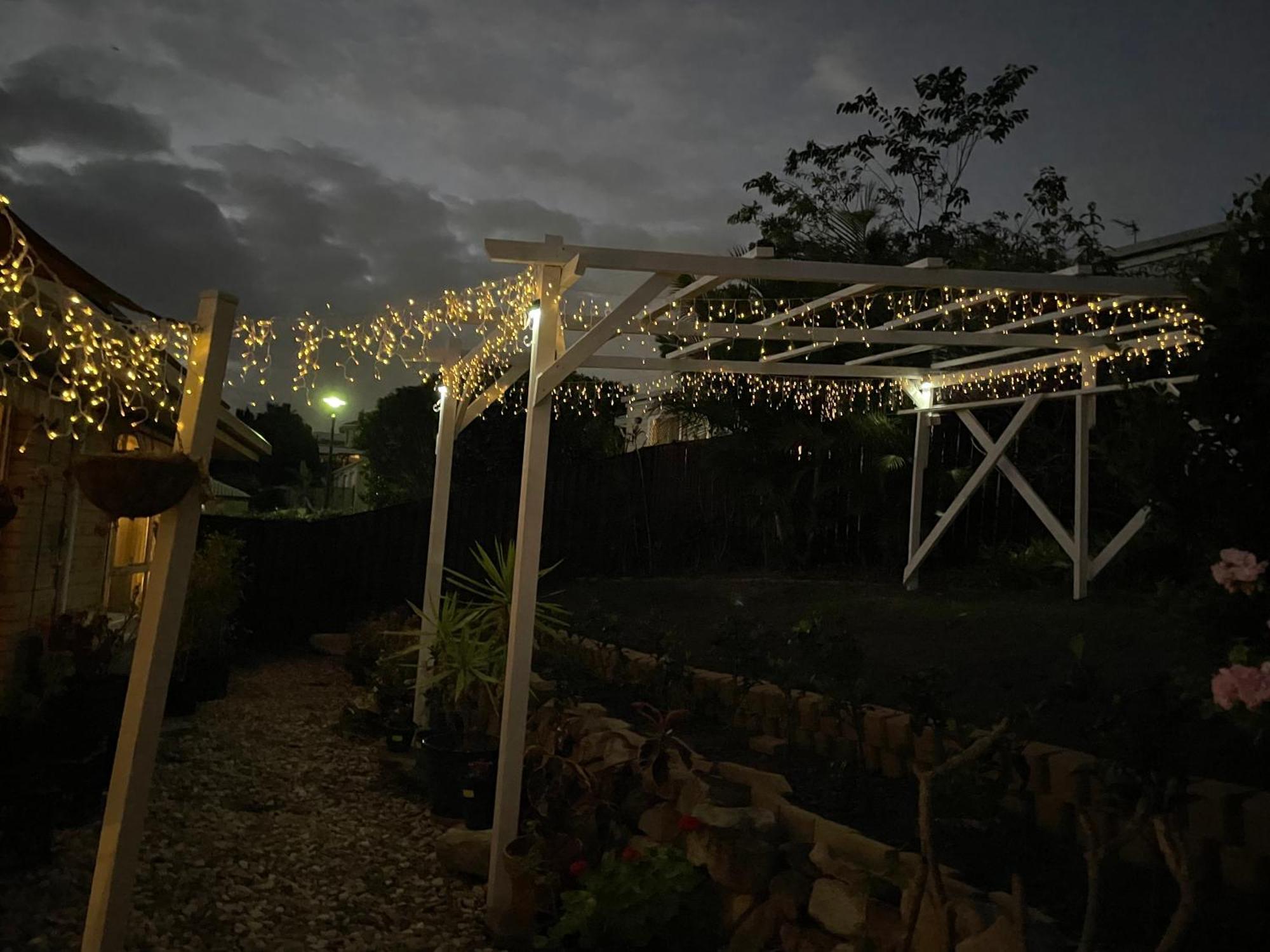 Theme Parks Amituofo Homestay Gold Coast Exterior photo